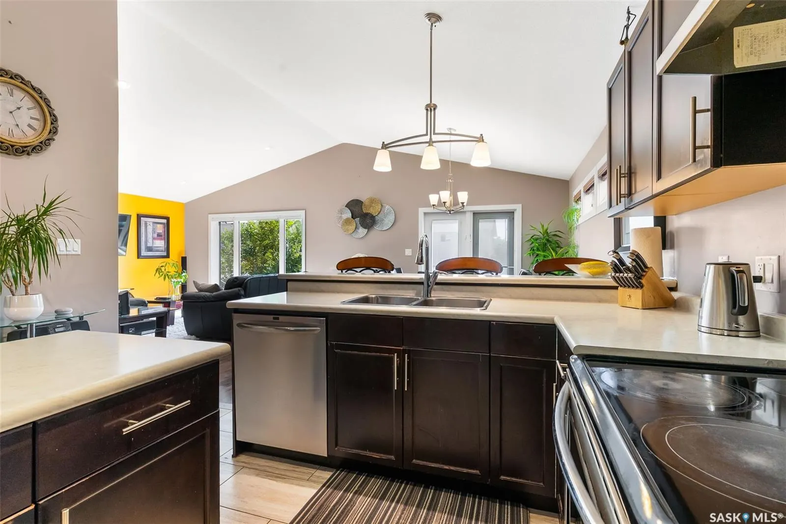 4149 Alton CRESCENT