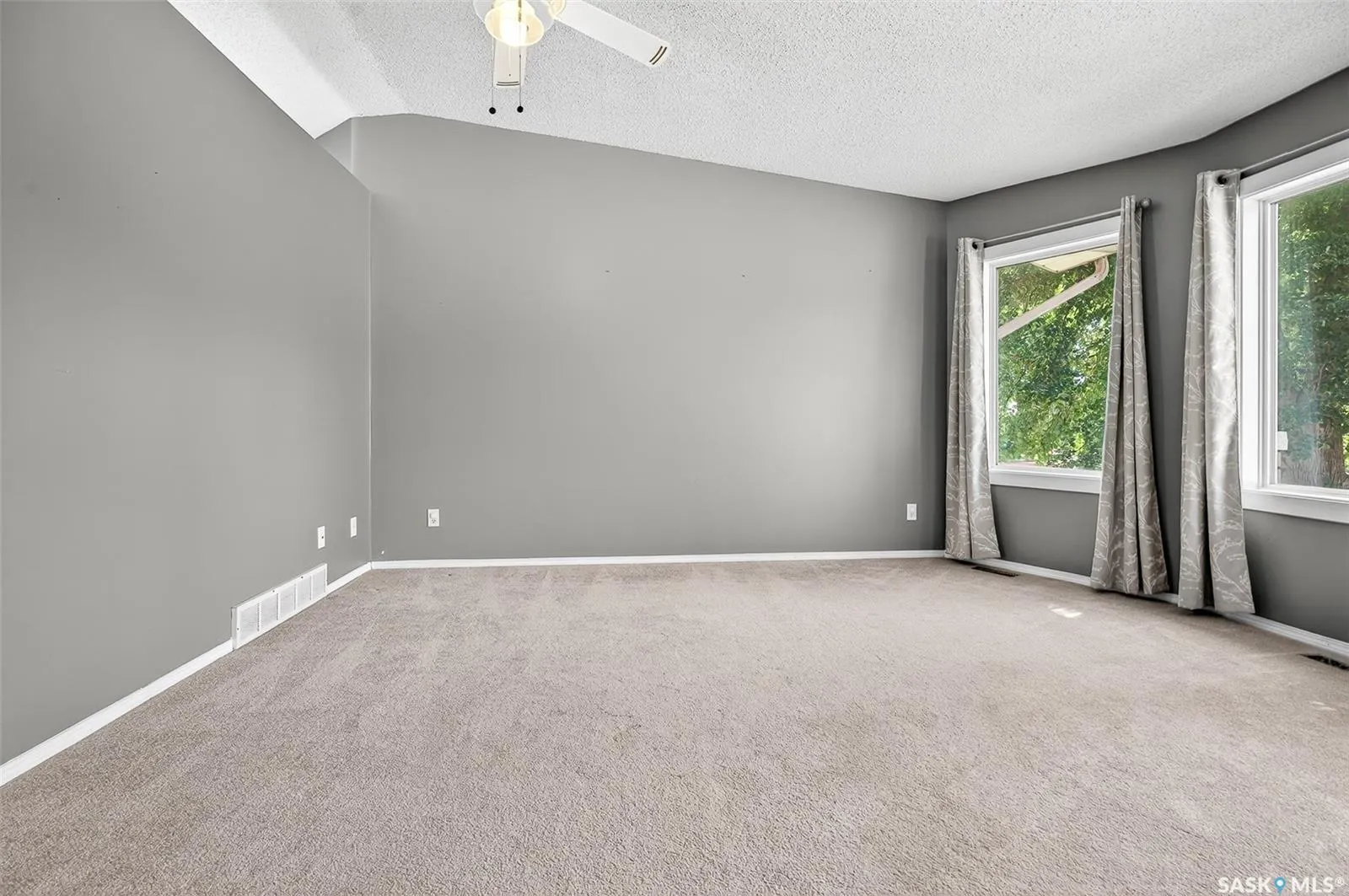 602 Duffield STREET W