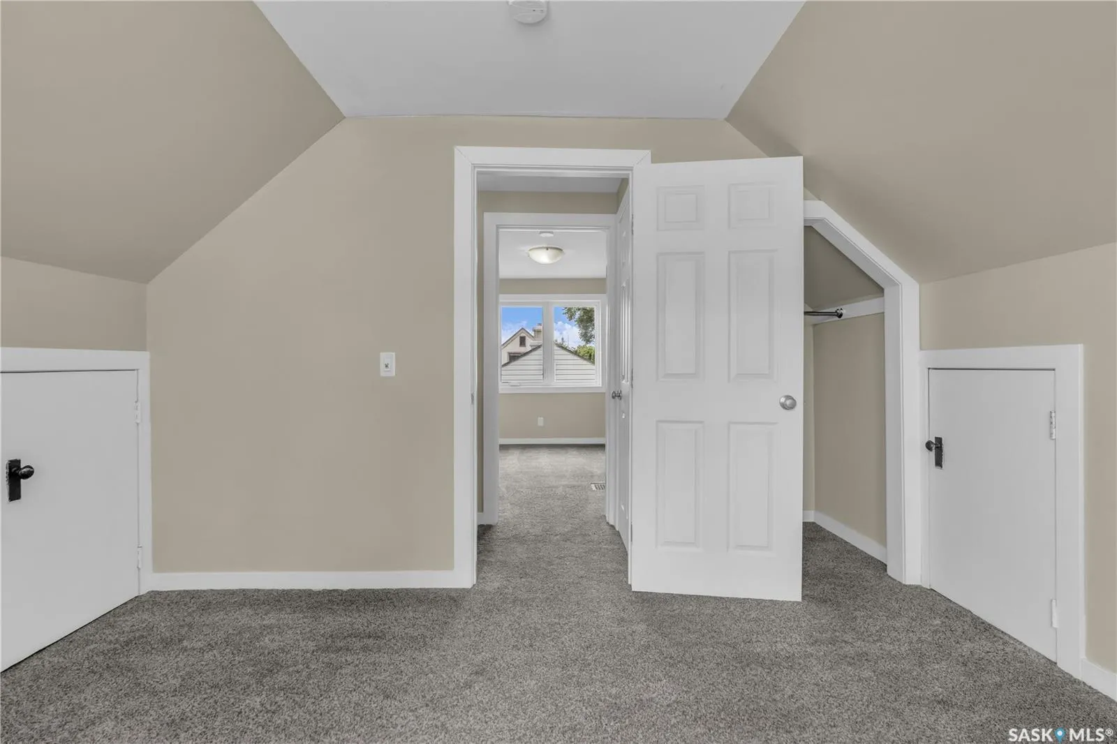 7 Sussex CRESCENT