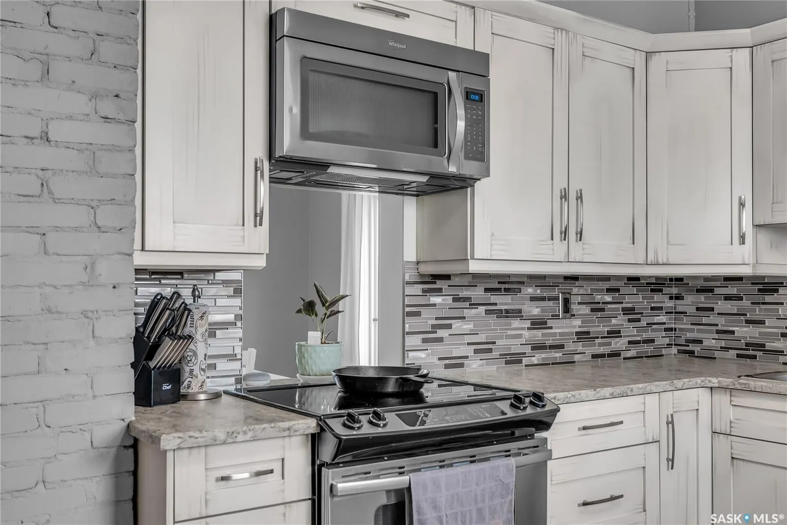 306 109th STREET W