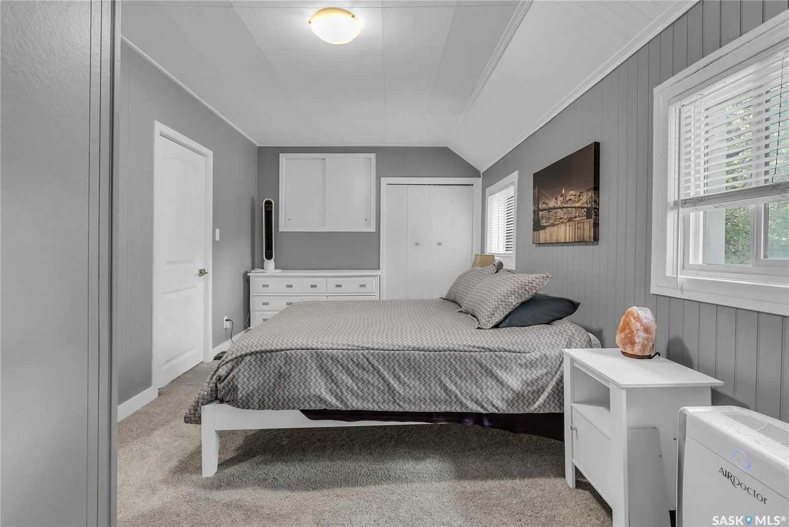 306 109th STREET W
