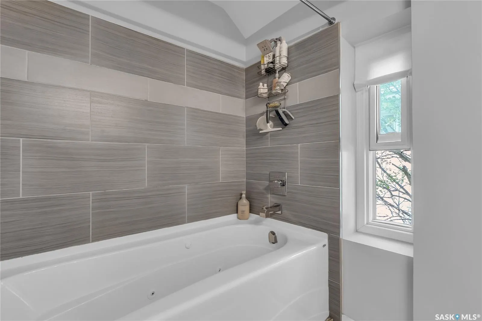 306 109th STREET W