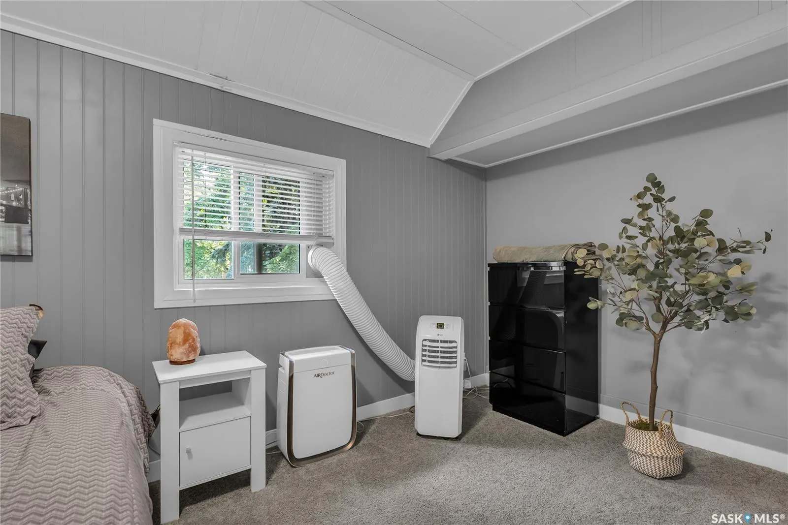 306 109th STREET W