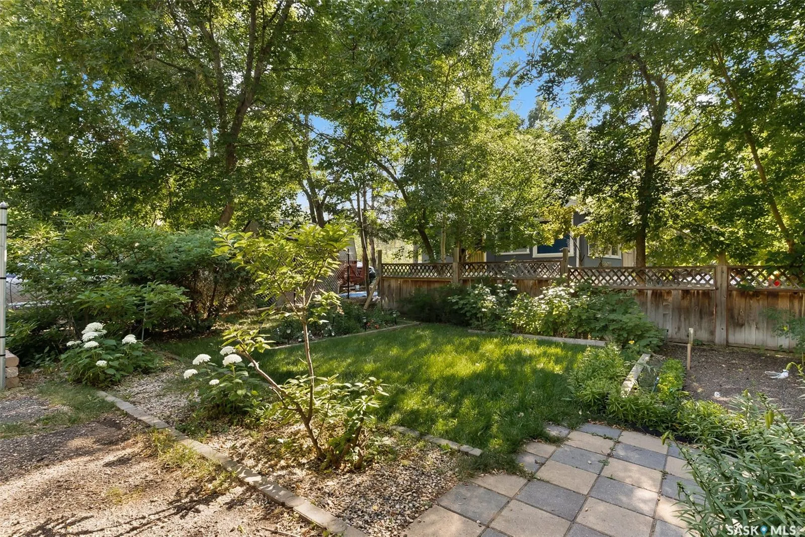 106 Shaw DRIVE