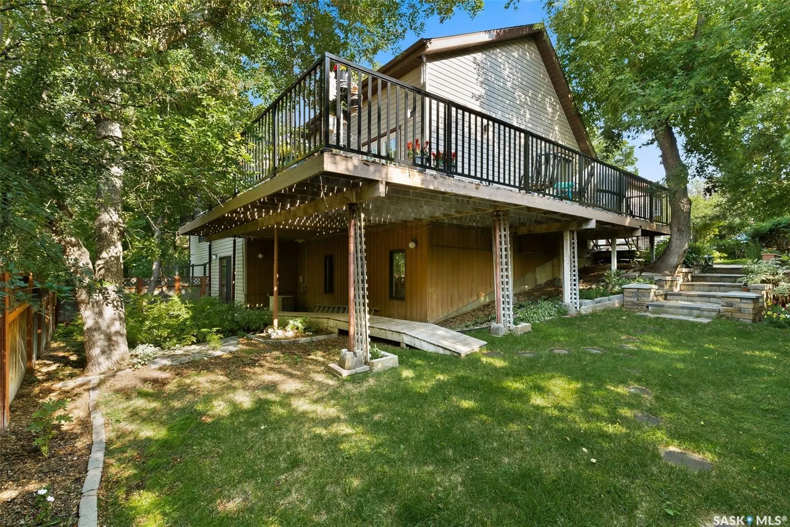106 Shaw DRIVE