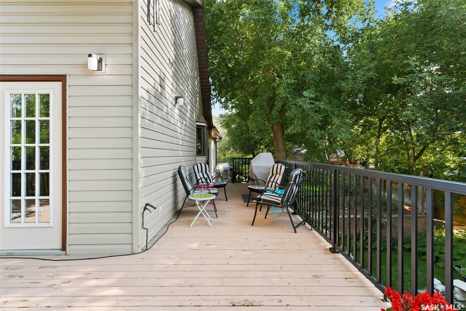 106 Shaw DRIVE