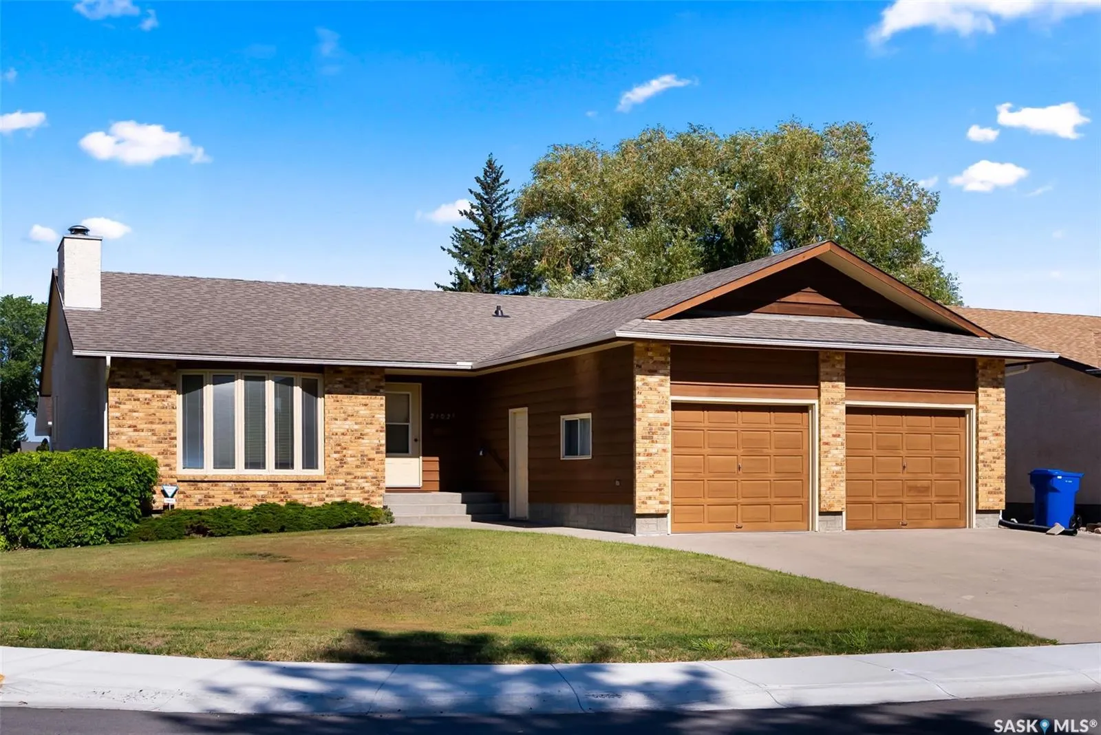 2102 Hanover CRESCENT E