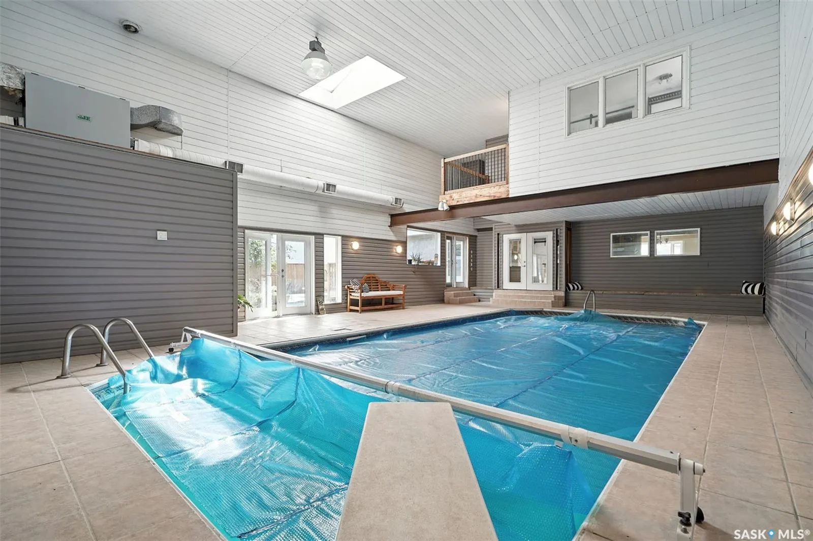 6 Capilano DRIVE