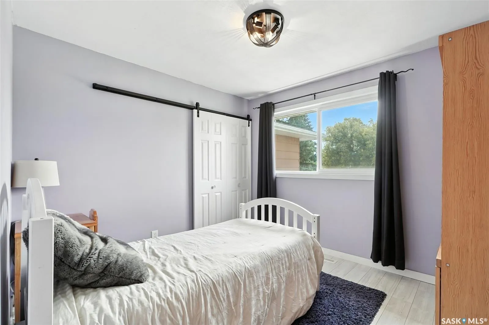 6 Capilano DRIVE