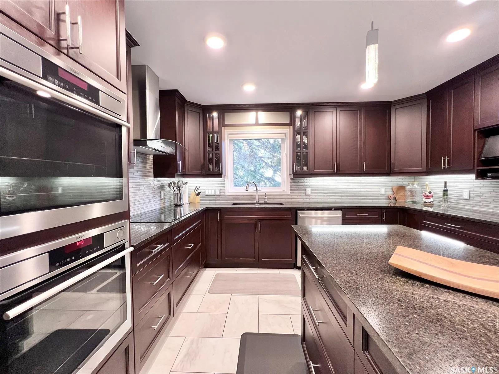 5 Poplar PLACE
