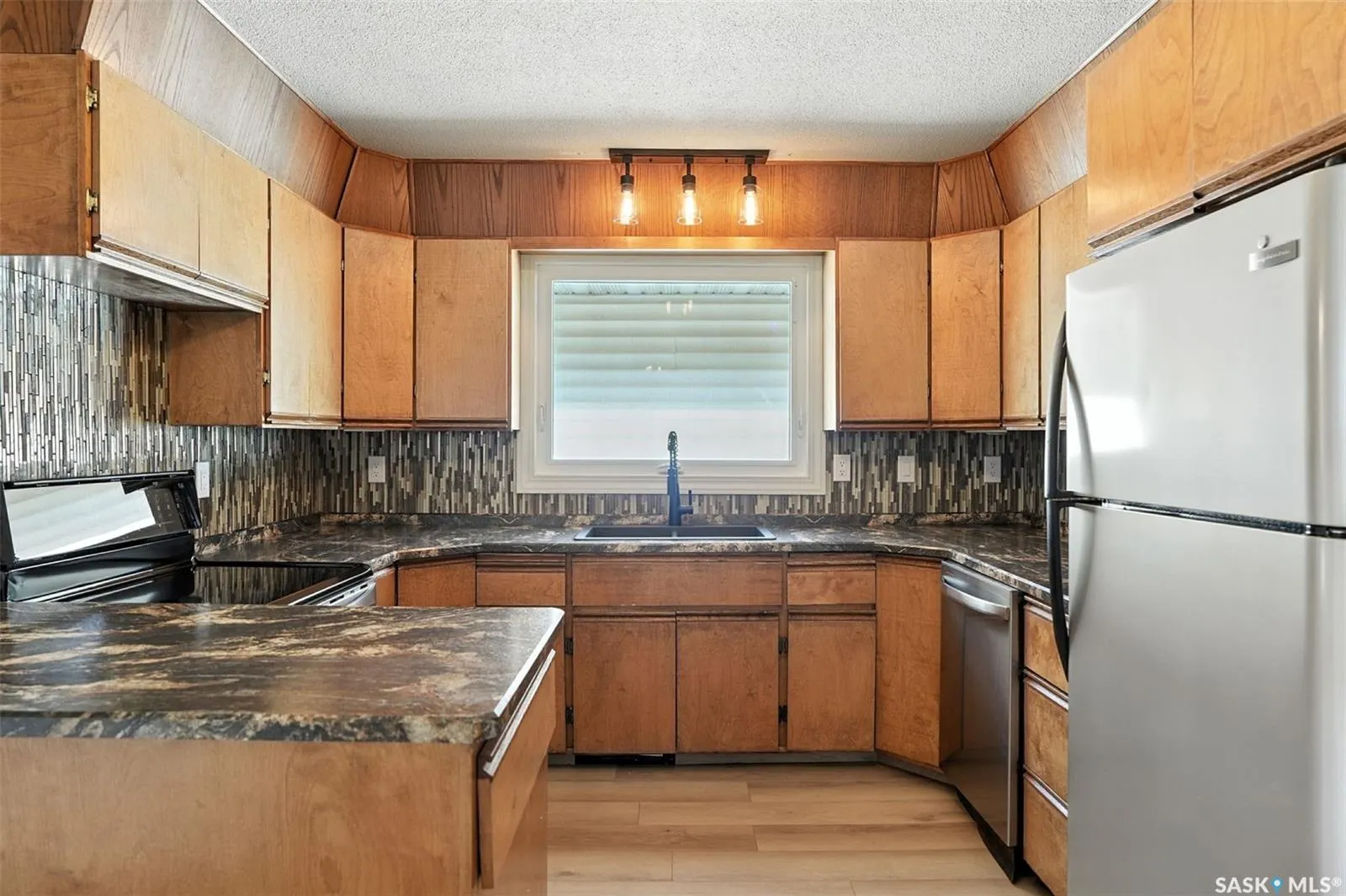 2616 20th STREET W
