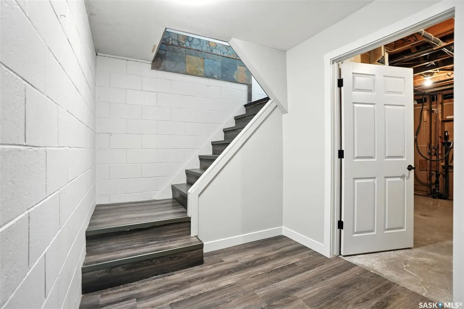 2616 20th STREET W
