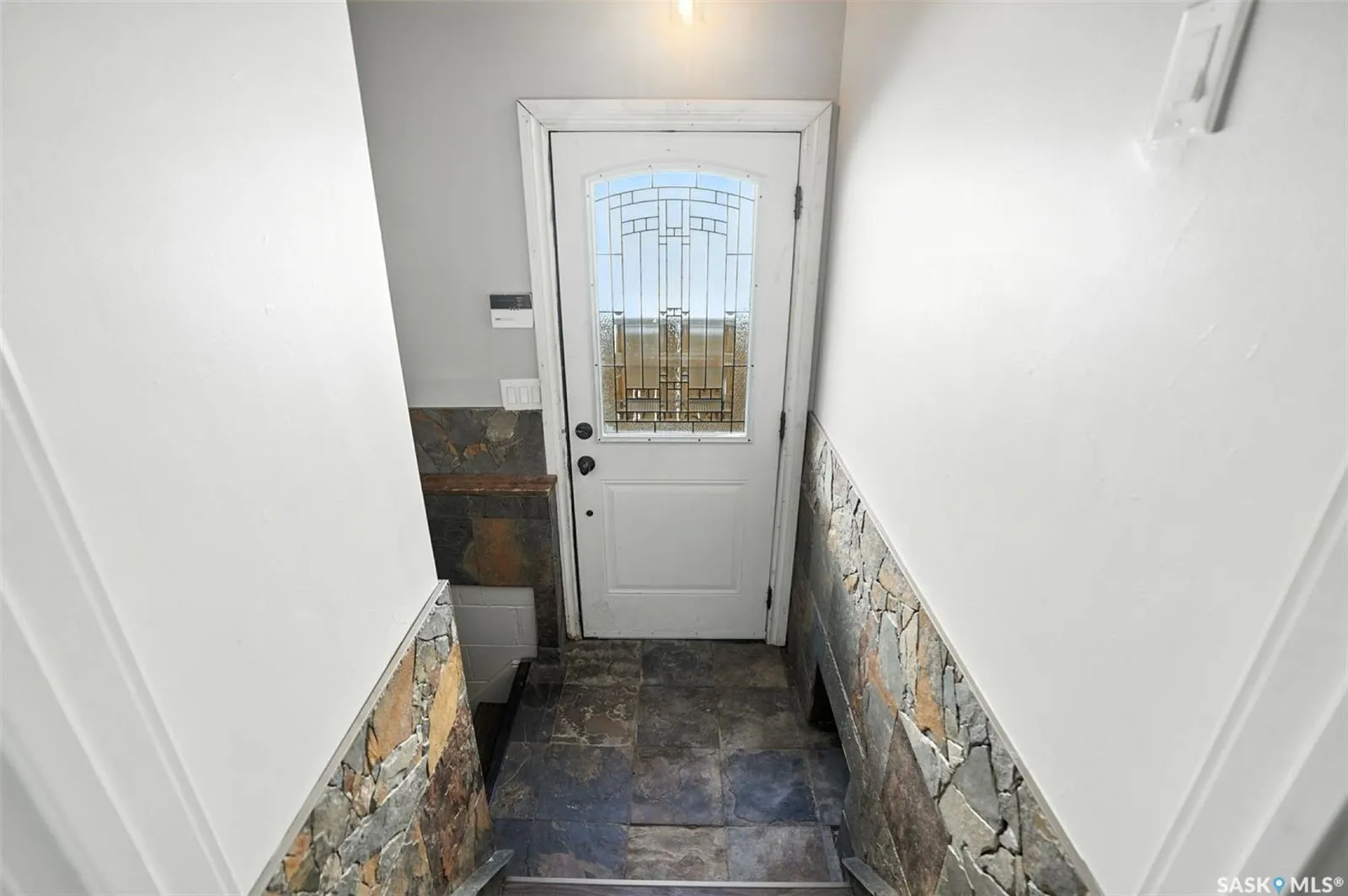 2616 20th STREET W