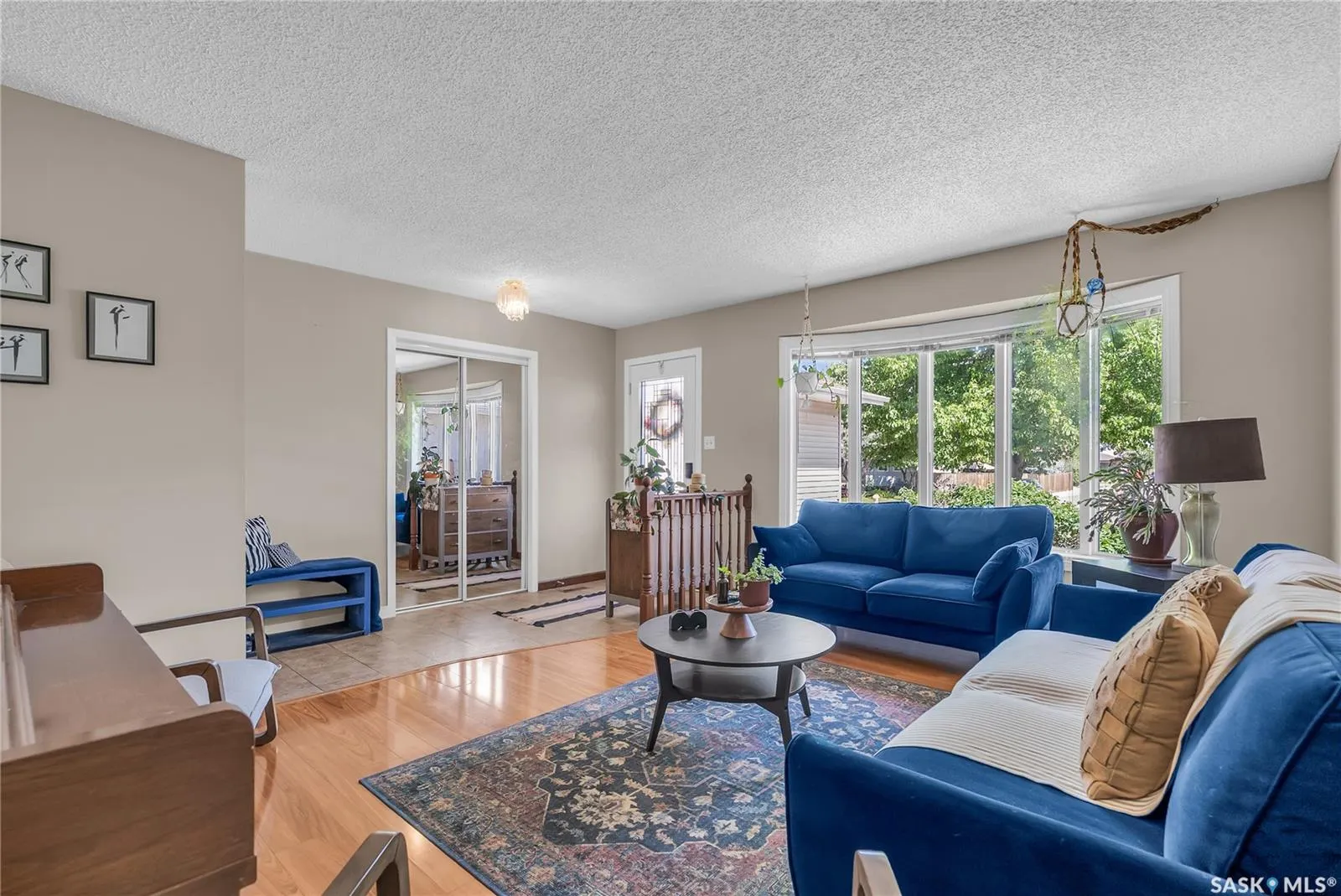 502 Brightsand CRESCENT