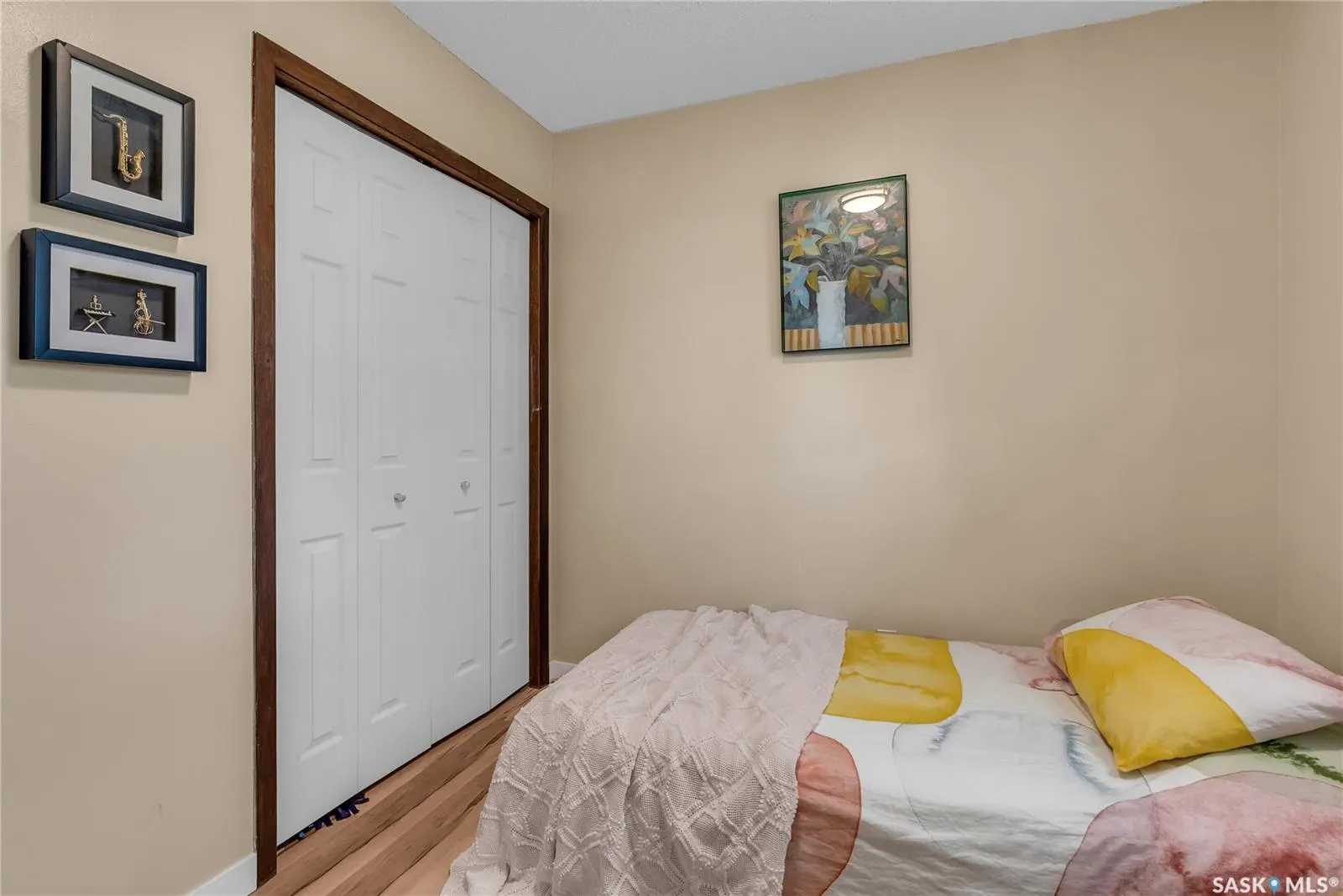 502 Brightsand CRESCENT