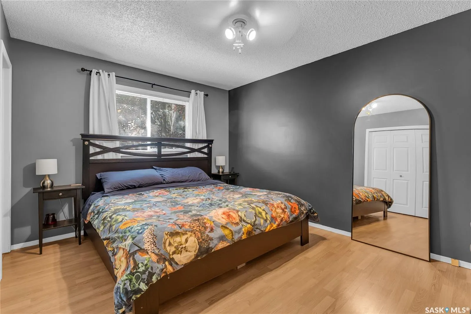 306 Bowman CRESCENT