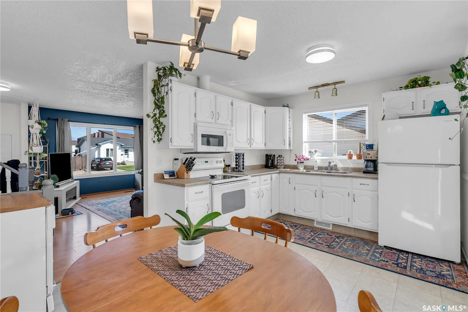 306 Bowman CRESCENT