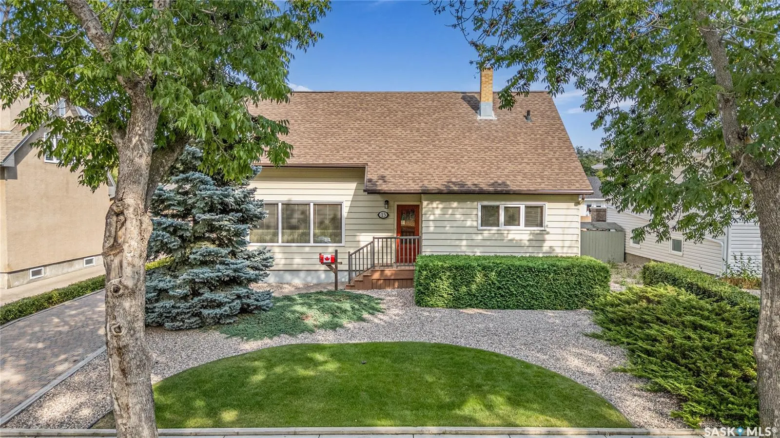 13 Lamont CRESCENT