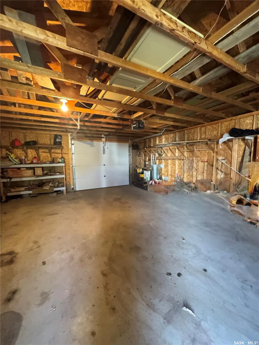 403 Churchill STREET