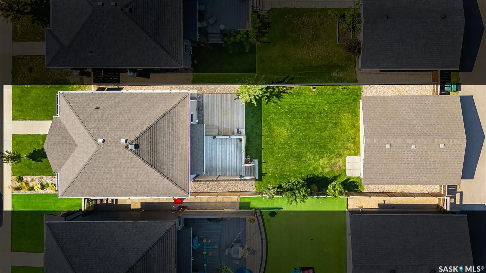 418 Veltkamp CRESCENT