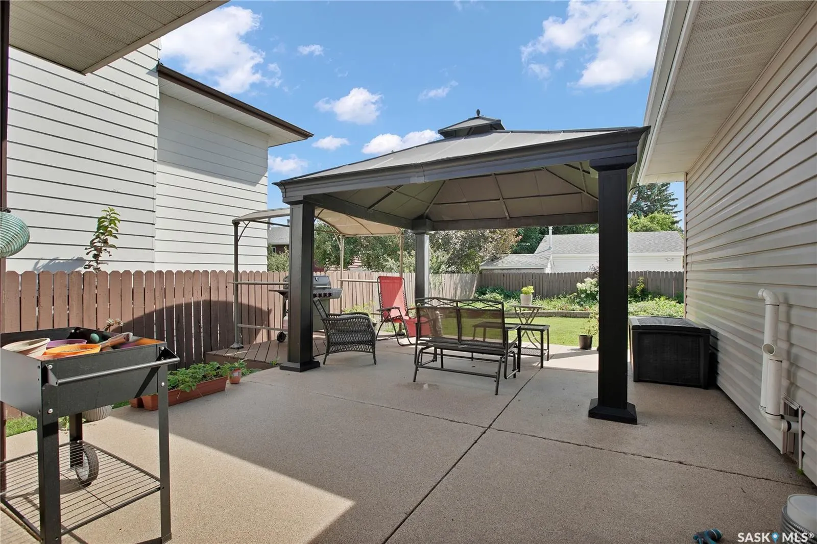128 Delaronde ROAD
