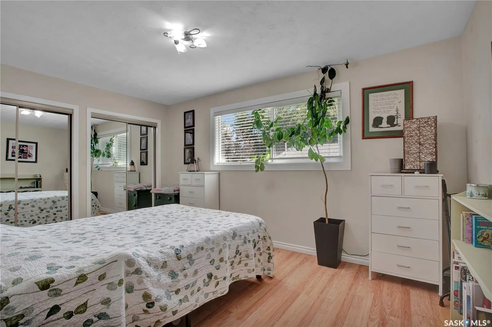 128 Delaronde ROAD