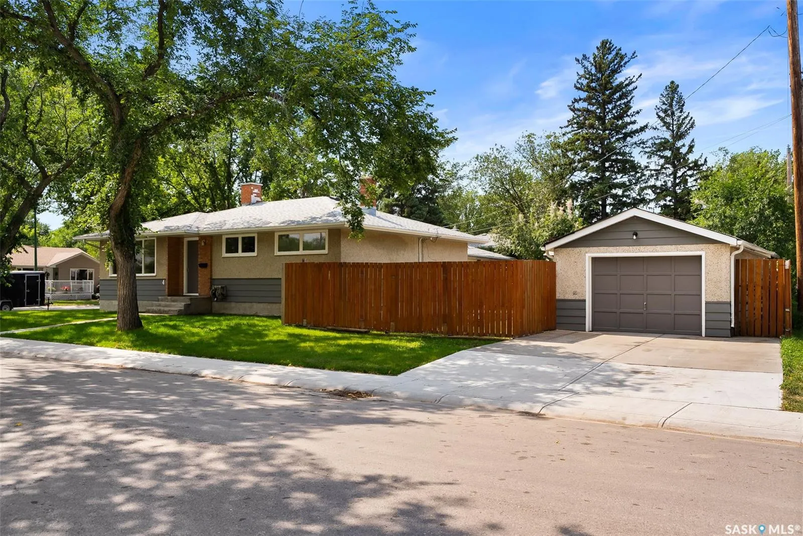 4 Burrows STREET