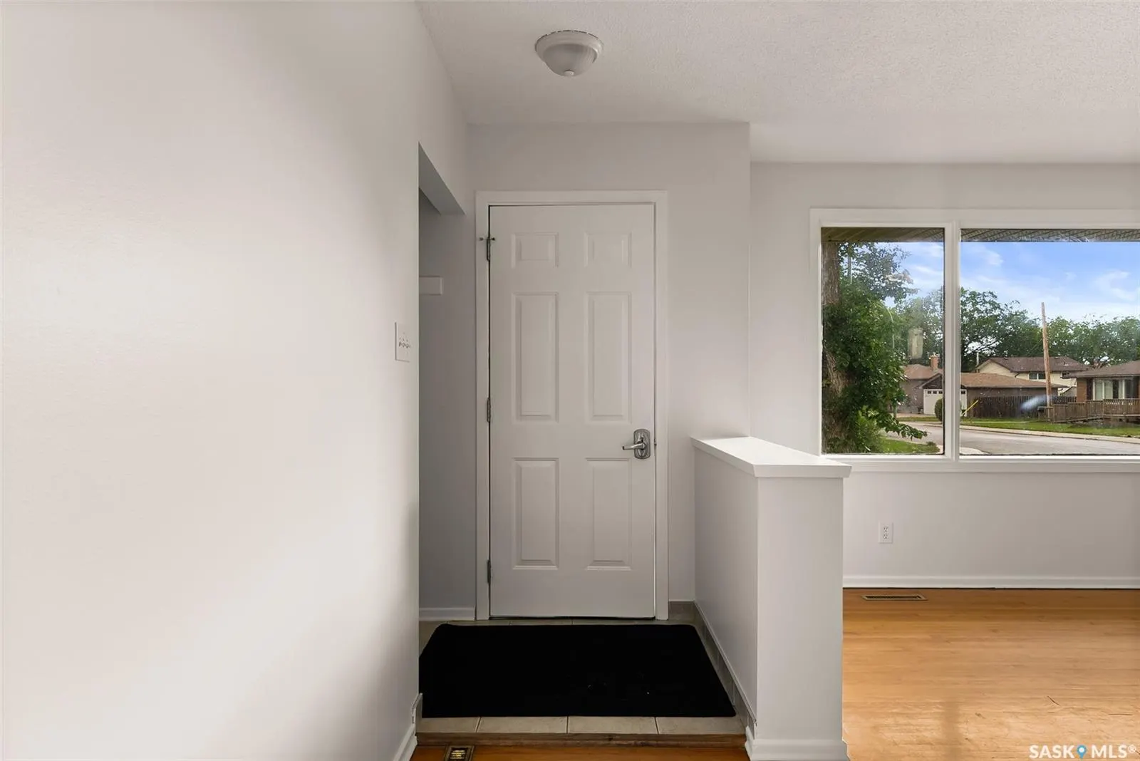 4 Burrows STREET