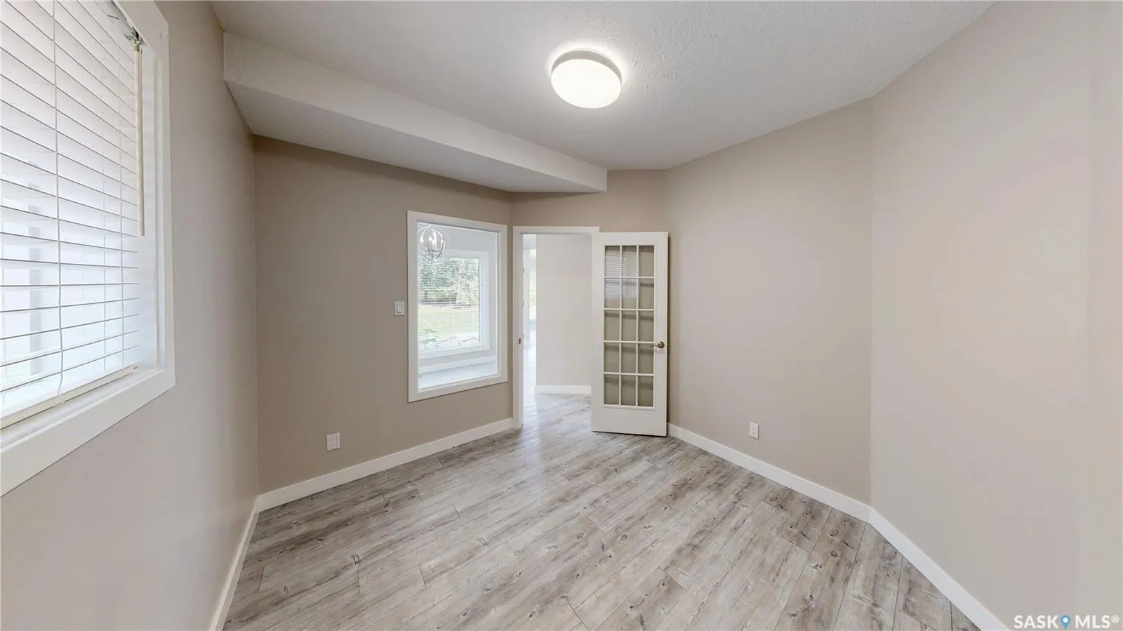 5006 Wascana Vista COURT