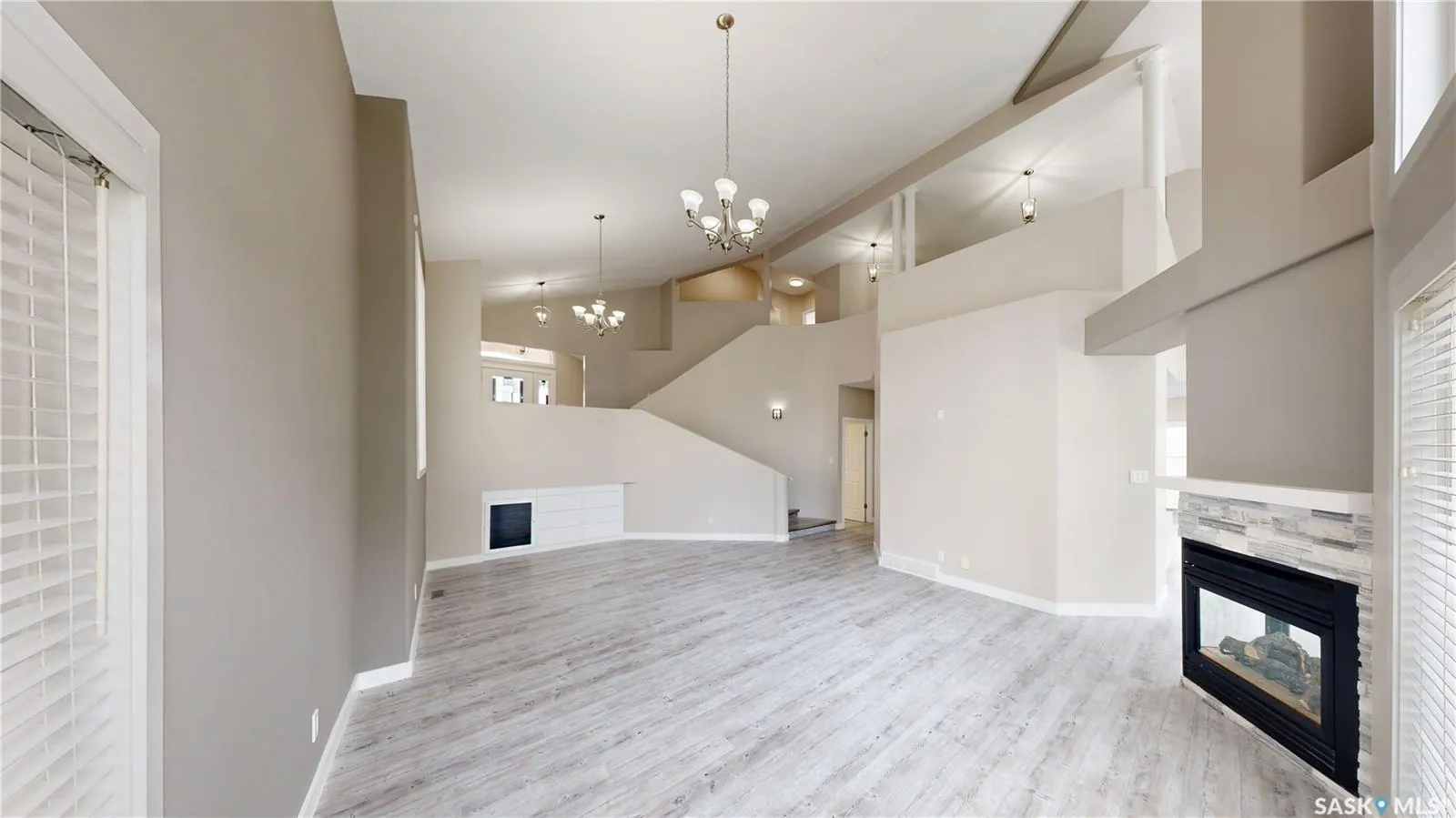 5006 Wascana Vista COURT