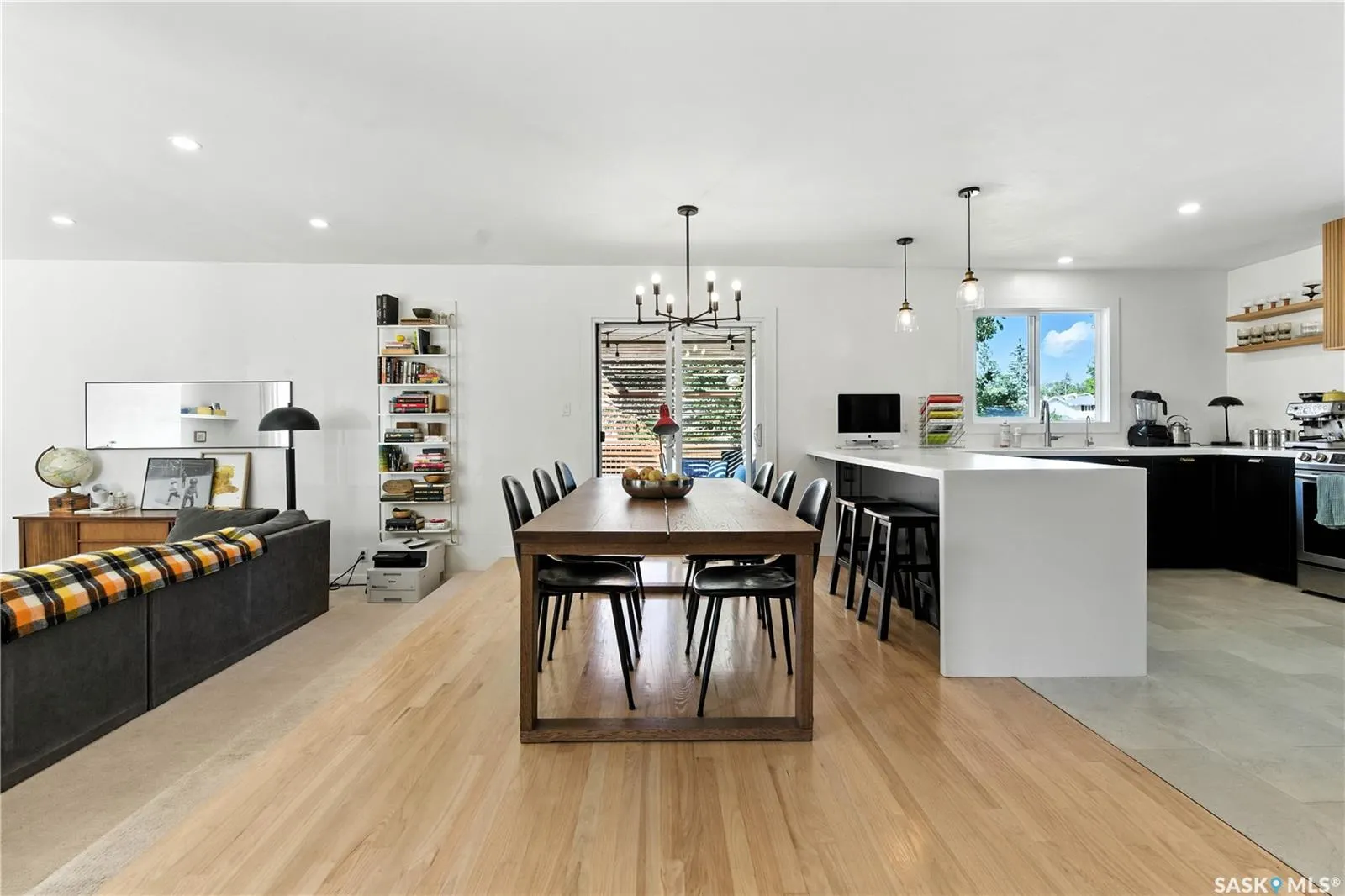 6 Wilkie ROAD