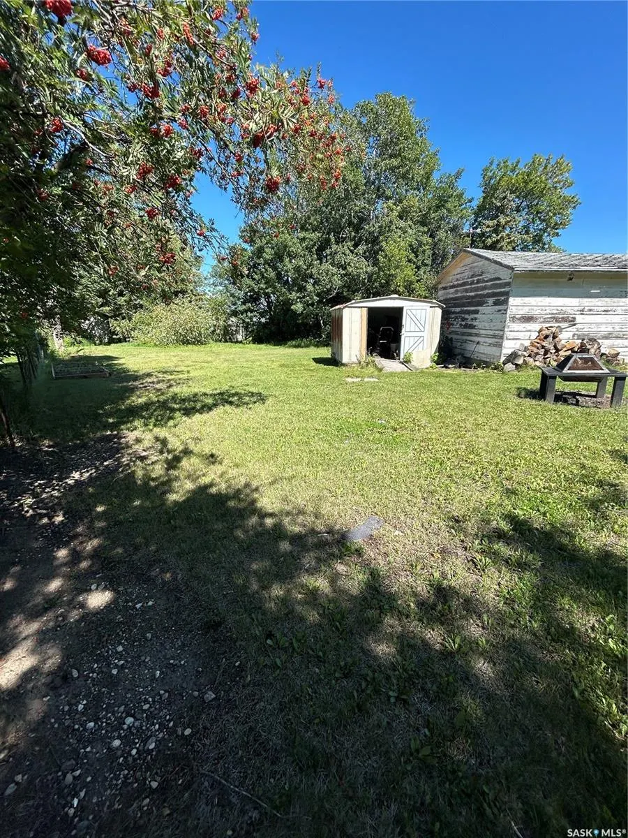 222 2nd AVENUE W