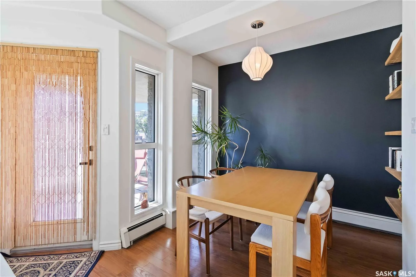 303 5th AVENUE N, #103