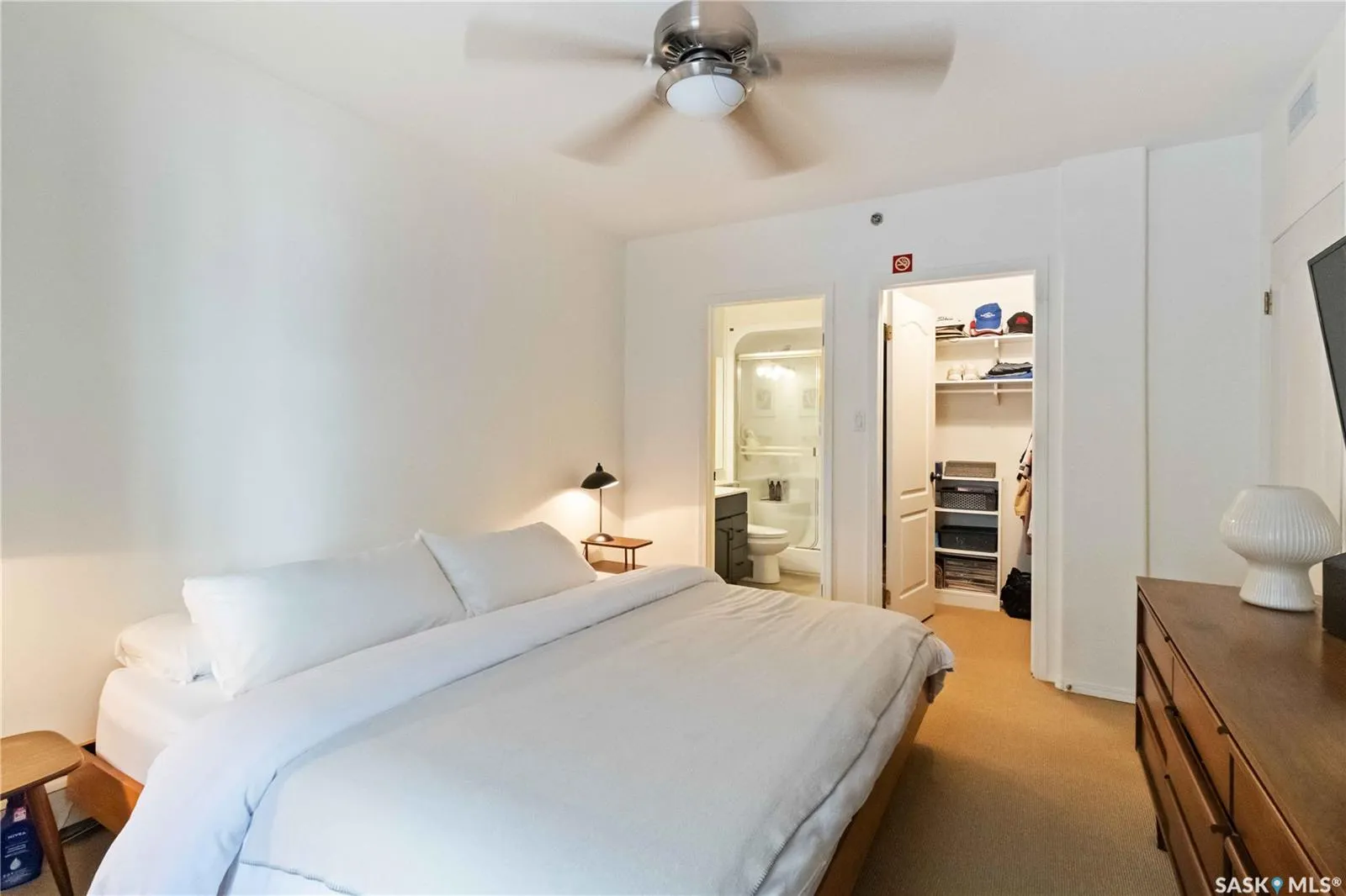 303 5th AVENUE N, #103