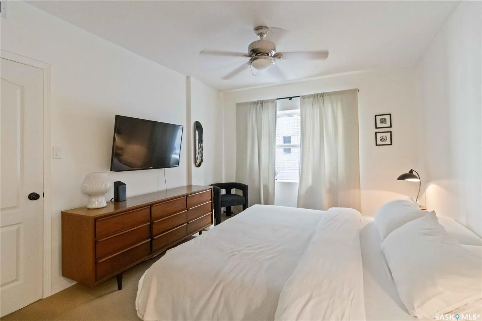 303 5th AVENUE N, #103