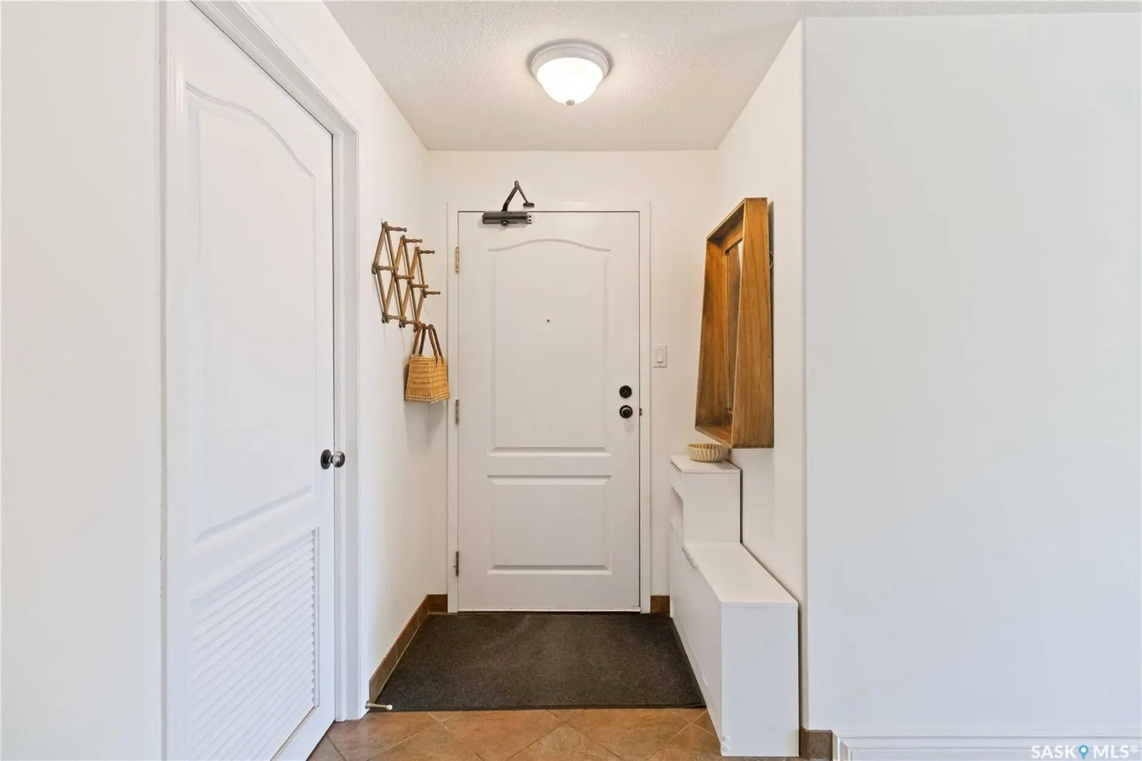 303 5th AVENUE N, #103
