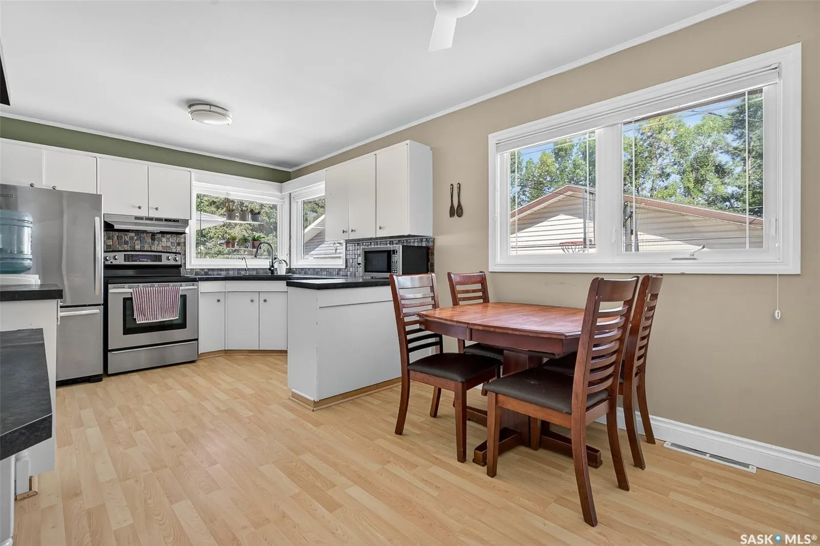 1234 Carleton STREET