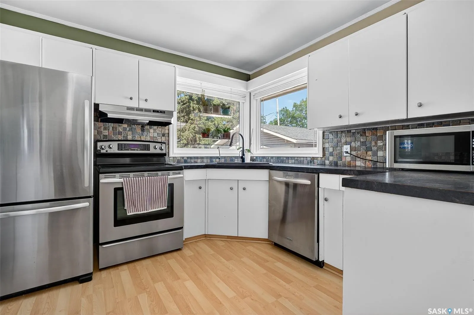 1234 Carleton STREET