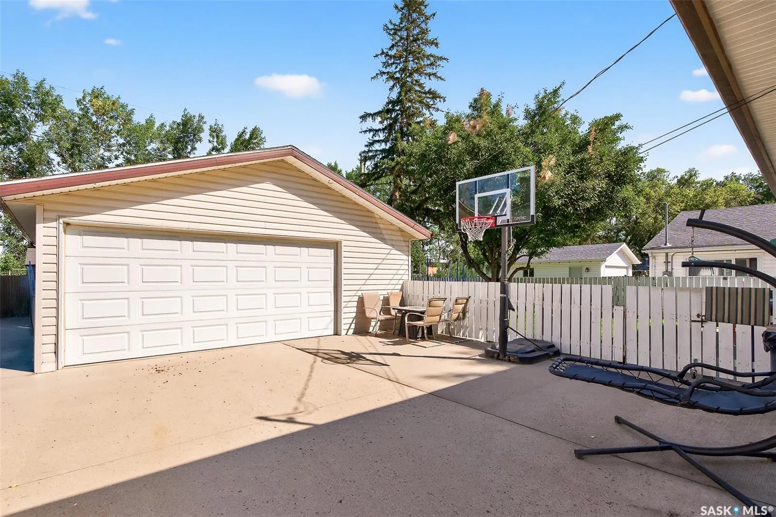 1234 Carleton STREET