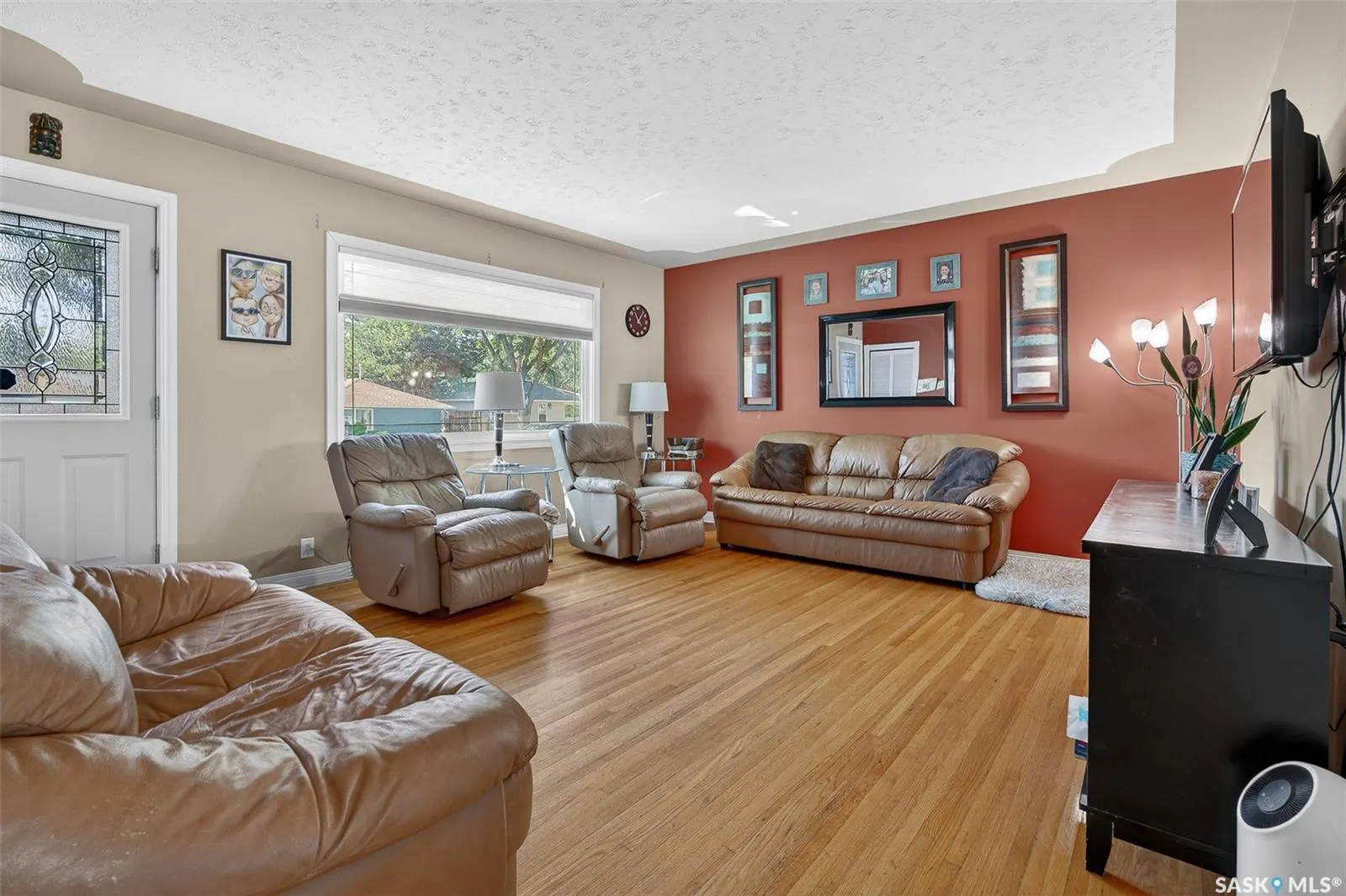 1234 Carleton STREET