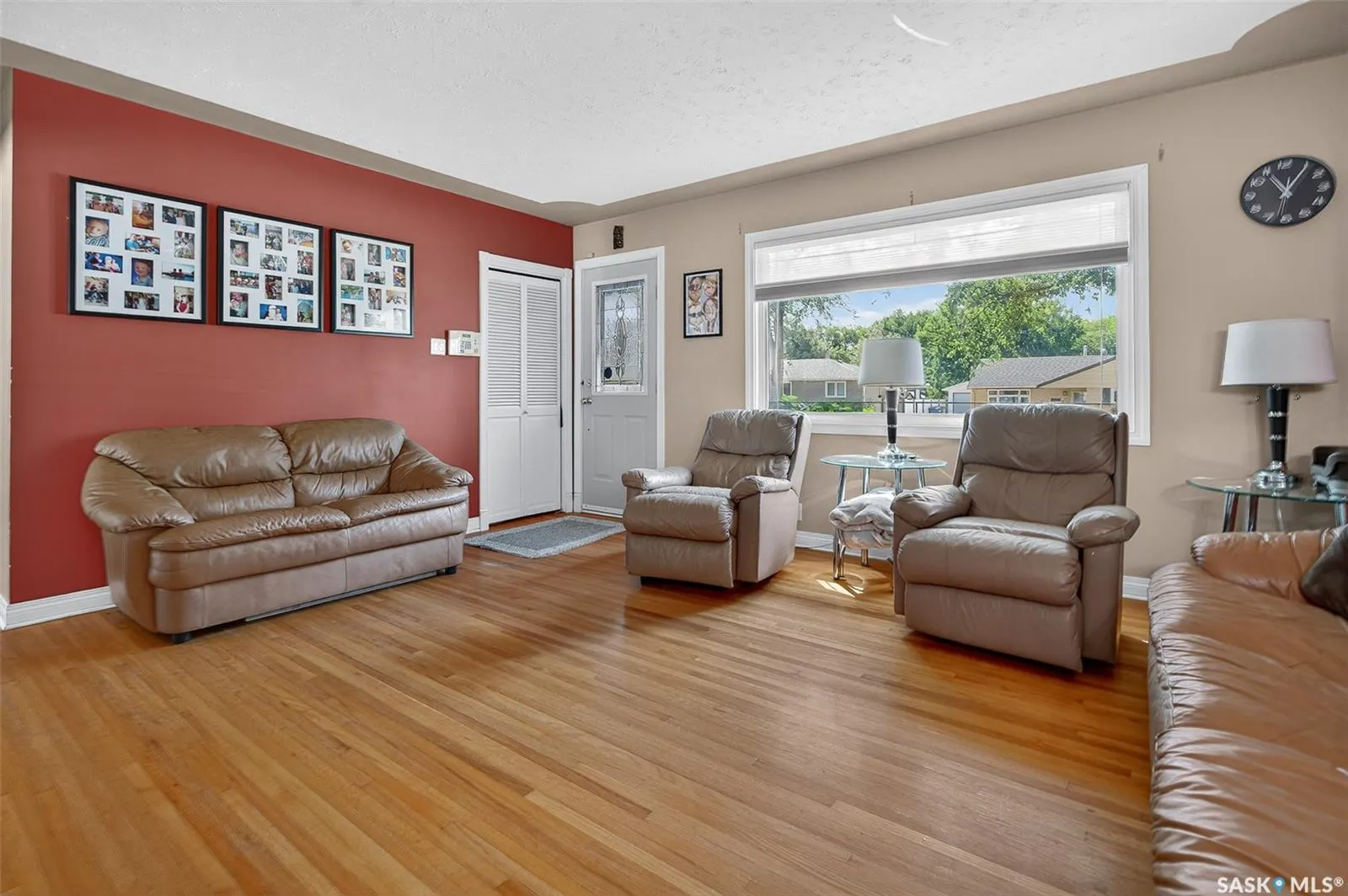 1234 Carleton STREET