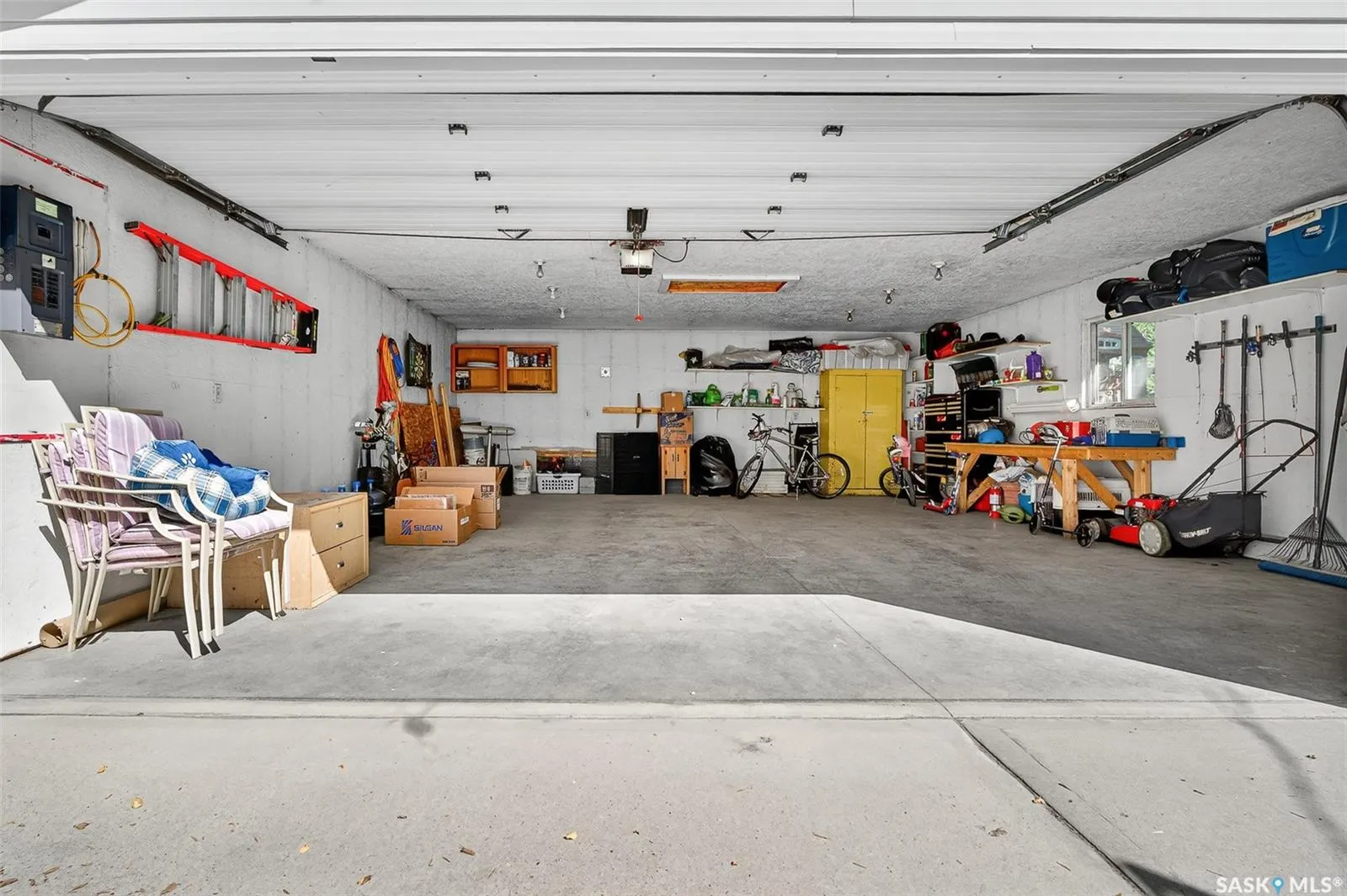 1234 Carleton STREET