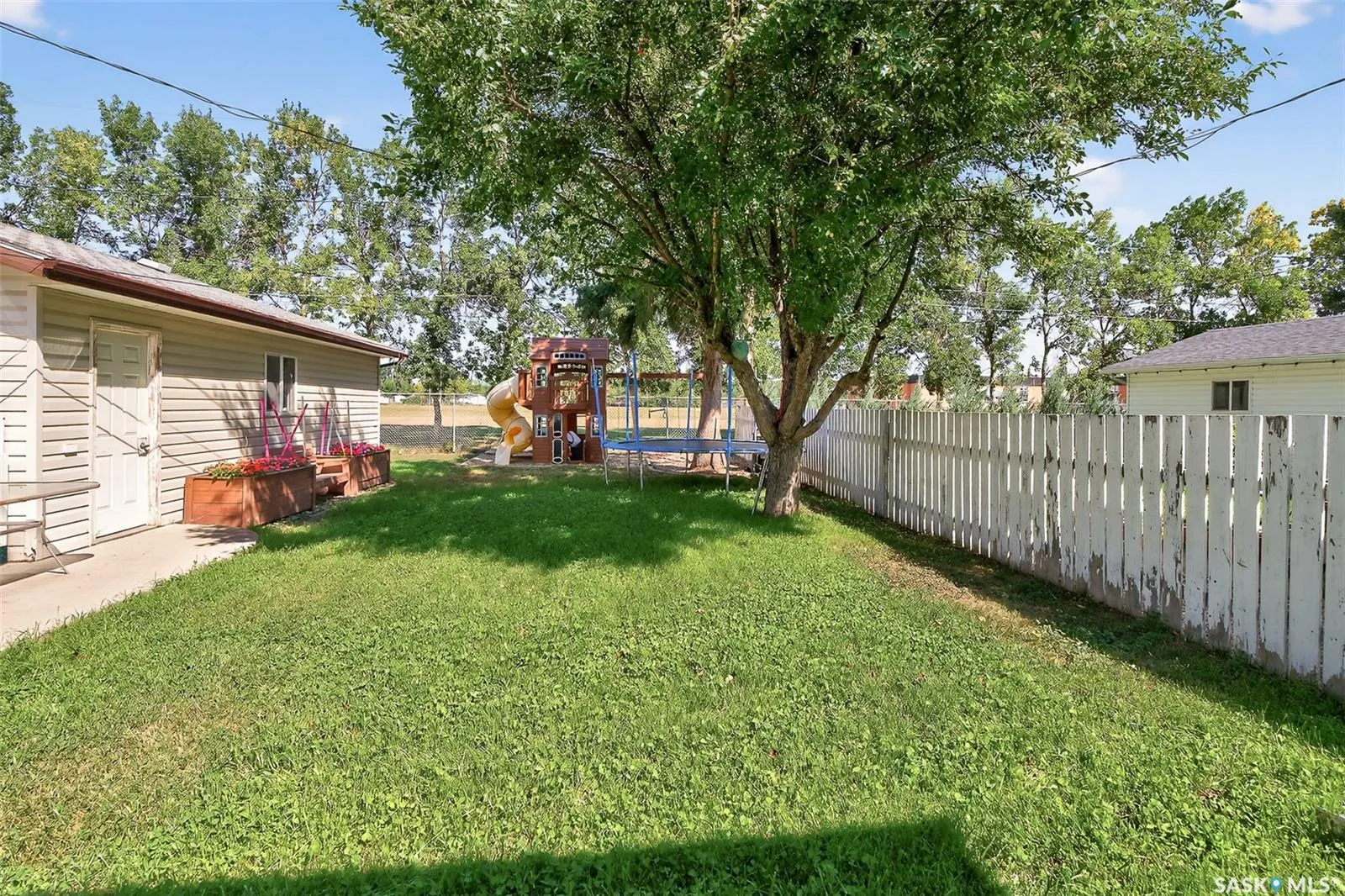 1234 Carleton STREET