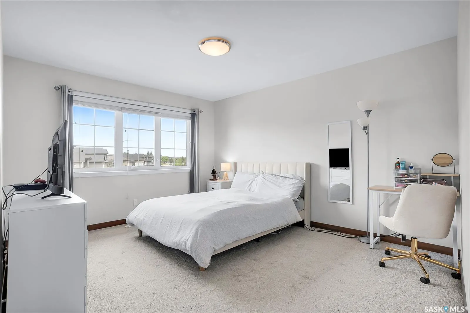 1555 Paton CRESCENT, #405