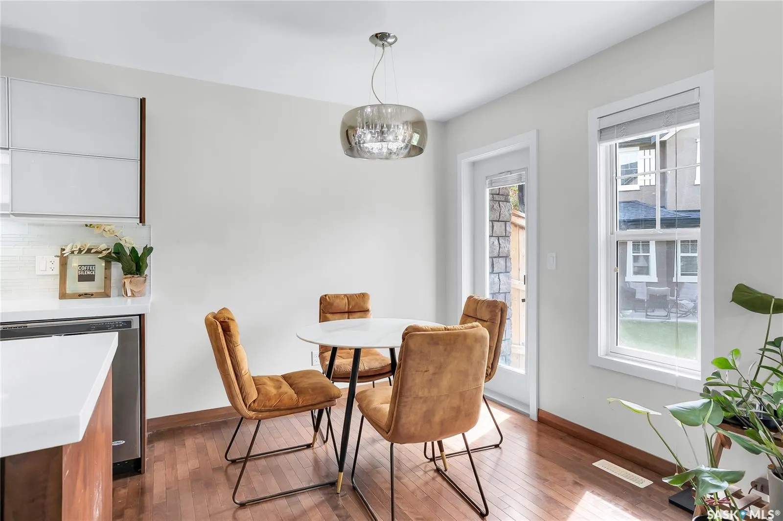 1555 Paton CRESCENT, #405