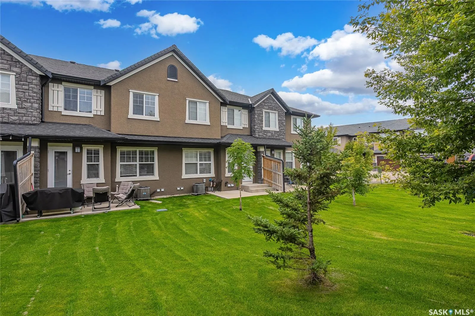 1555 Paton CRESCENT, #405