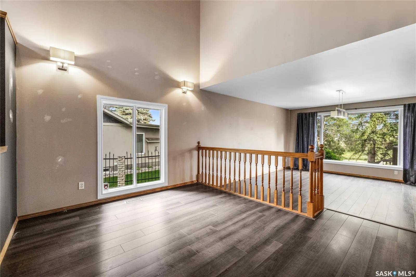 307 Avon DRIVE
