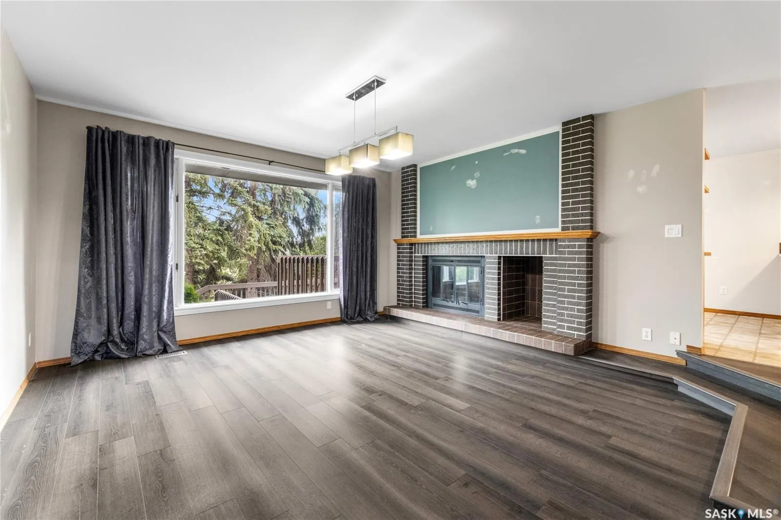 307 Avon DRIVE
