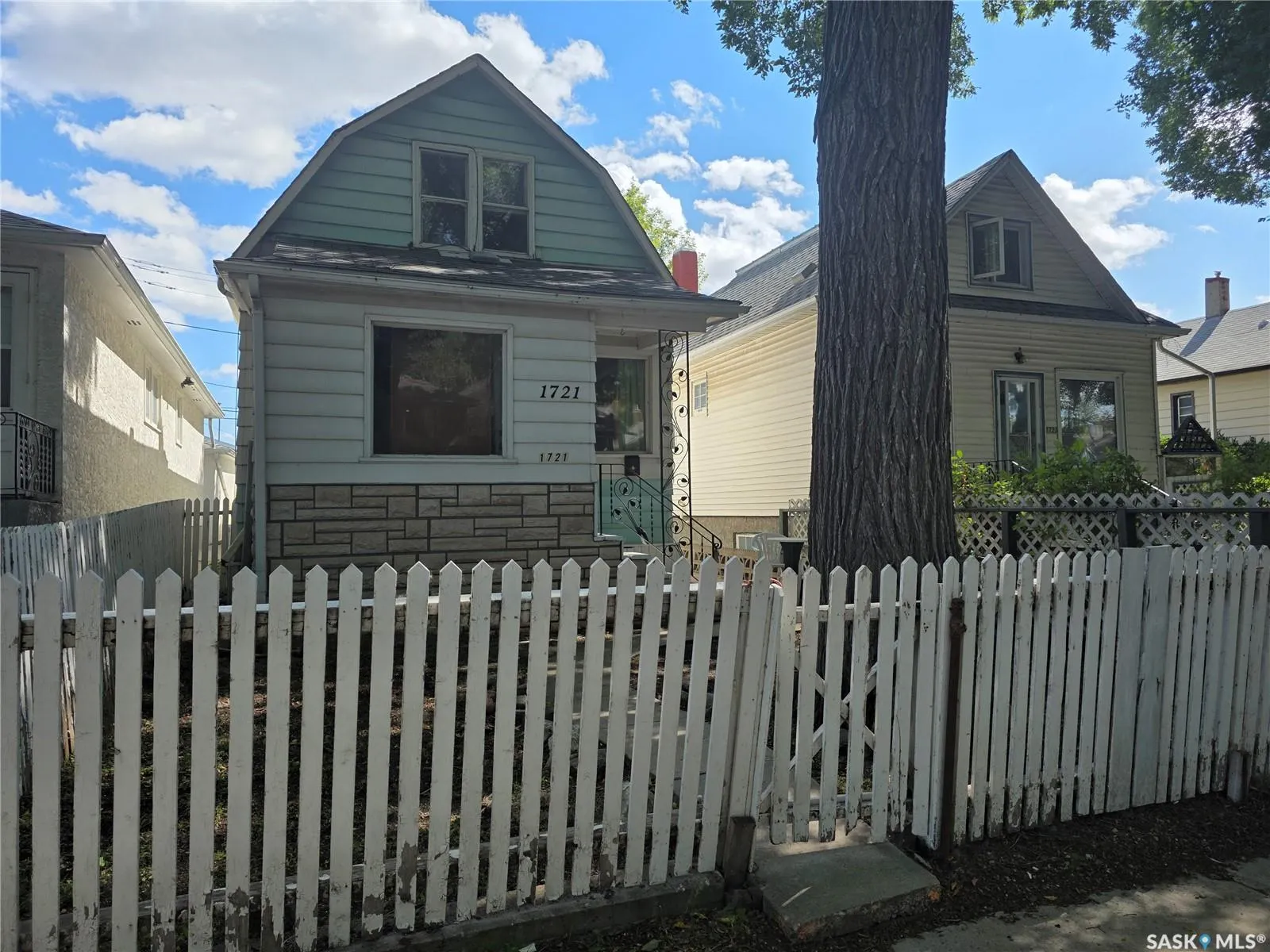 1721 Quebec STREET