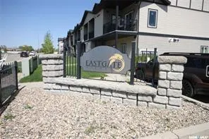 3810 Dewdney AVENUE E, #113